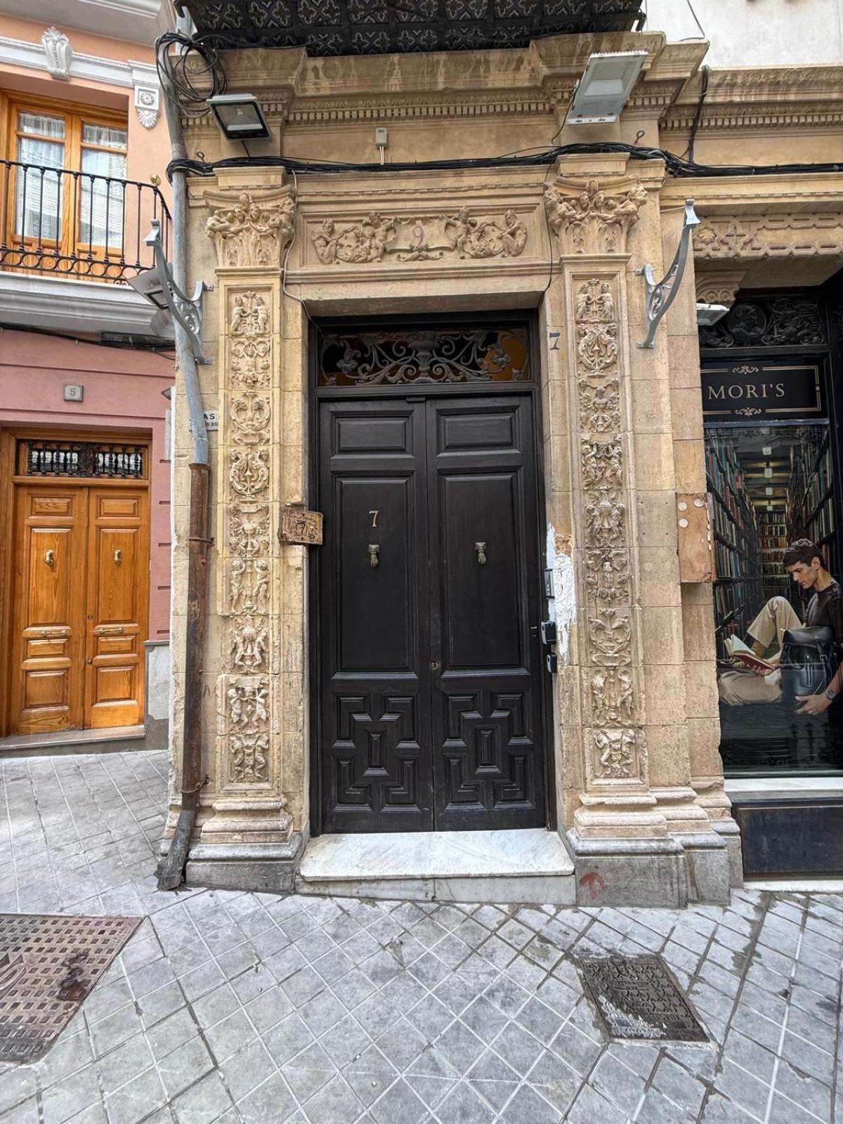 Tuguest Bazan Atico Apartment Granada